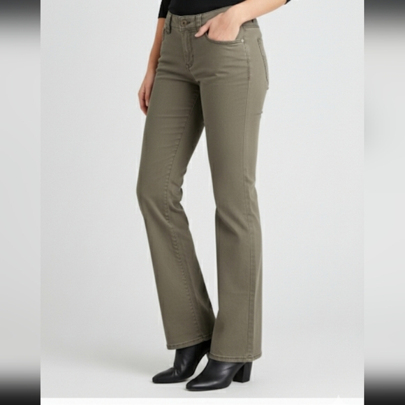 Calvin Klein Denim - Safari Inspired Calvin Klein Straigh Leg Khaki Green/Brown Jeans - Size 8